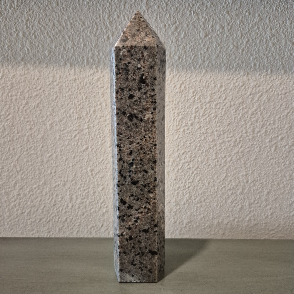 Natural Yooperlite UV Crystal Obelisk Tower #5 New - Picture 4 of 7